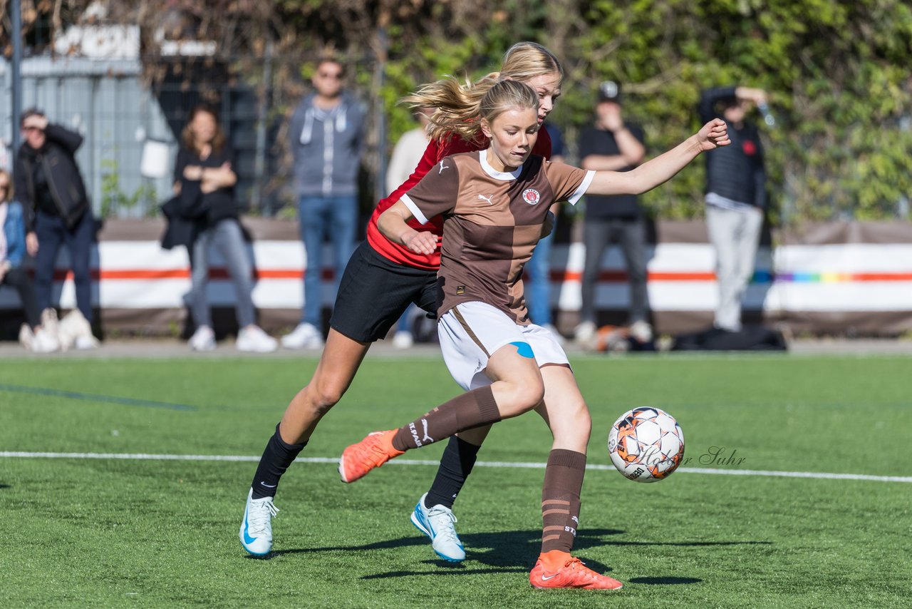 Bild 96 - wBJ FC St. Pauli - Eimsbuetteler TV : Ergebnis: 3:4